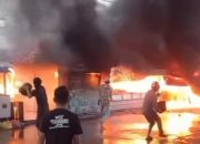 Kebakaran Hanguskan Tiga Kios di Pasar Wonomulyo, Satu Remaja Tewas Terjebak Api