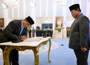 Presiden Prabowo Saksikan Pengucapan Sumpah Anggota Komisi Yudisial Masa Jabatan 2025–2030
