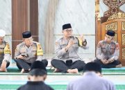 Kapolda Sulbar Ajak Personel dan Jamaah Sambut Tahun Baru dengan Hati yang Lebih Bersih