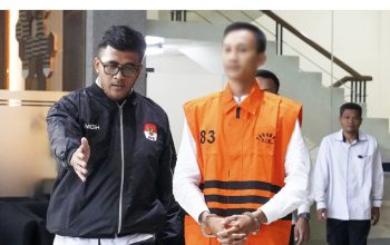Ajudan Gubernur Riau Ditahan KPK, Diduga Salurkan Uang Pemerasan ke Kepala Daerah