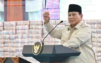 Presiden Prabowo Instruksikan Bunga PNM Mekaar Turun di Bawah 9 Persen