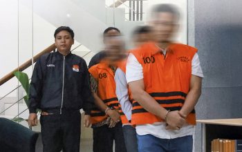 KPK Tahan Tiga Tersangka Korupsi Proyek Gedung Pemkab Lamongan