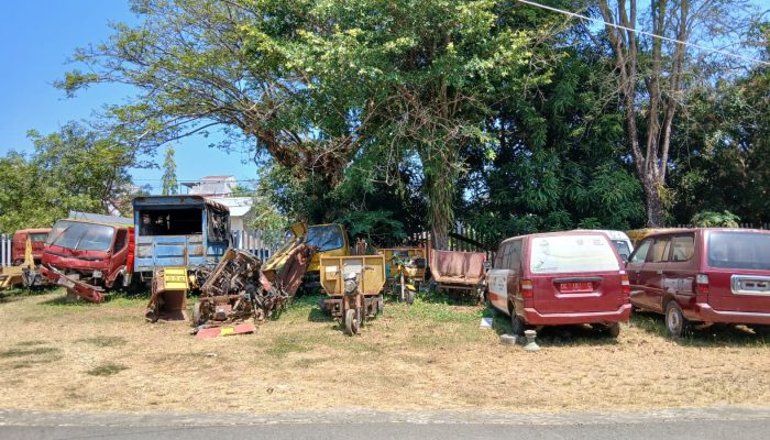 Pemkab Polman Siapkan Lelang Kendaraan Dinas hingga Ekskavator