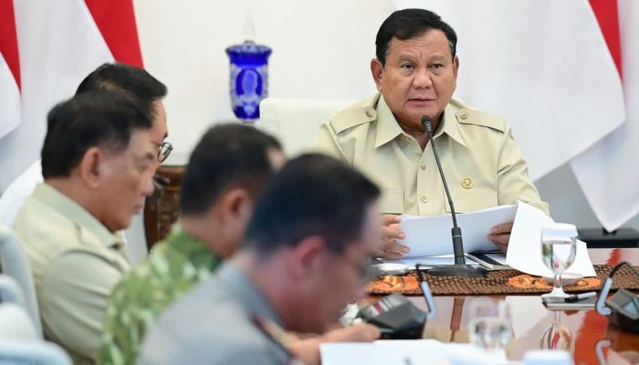 Presiden Prabowo Instruksikan Optimalisasi Pemadaman Karhutla di Enam Provinsi